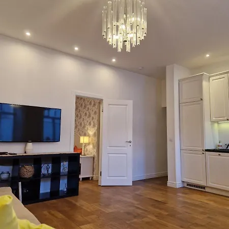 Lovely In Old Town Apartamento